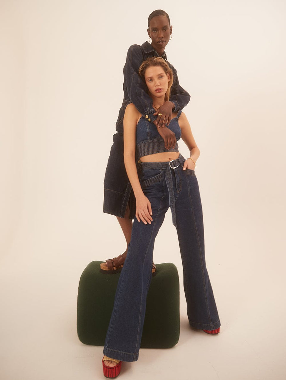 Adele Denim Jean KIVARI | Model wears navy denim jean campaign