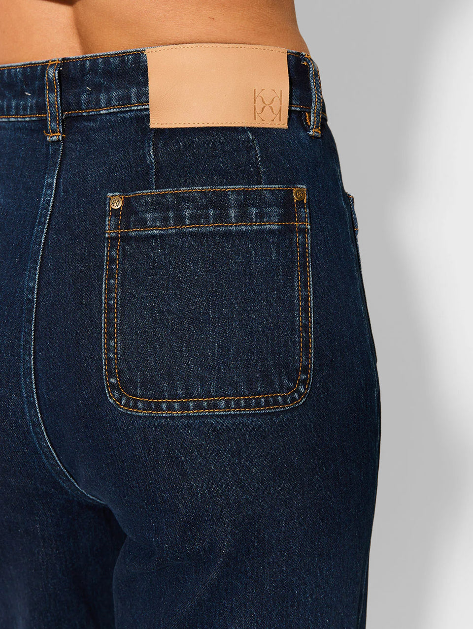 Dominique Jean KIVARI | Model wears denim jean