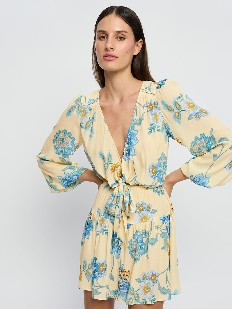 Giselle Tie Front Mini Dress KIVARI | Model wears blue and yellow tie front mini dress vibe