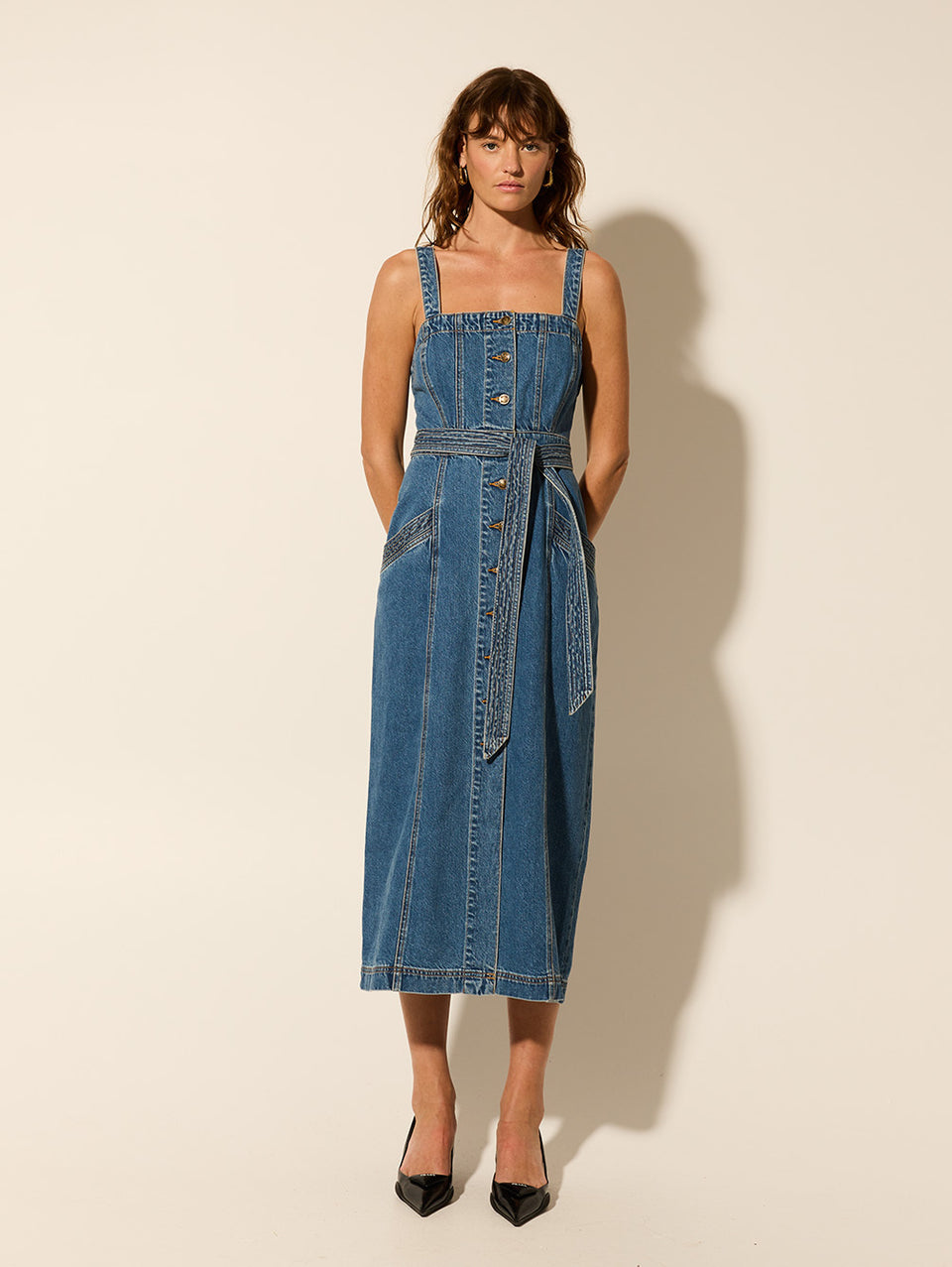 Nova Midi Dress KIVARI | Model wears denim midi dress