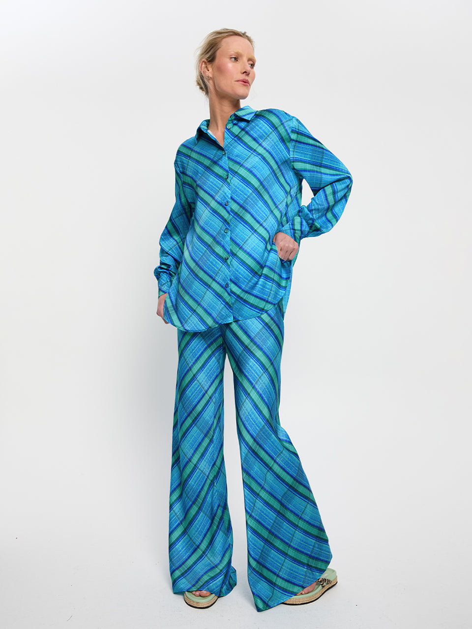 Oceana Bias Pant KIVARI | Model wears blue check print bias cut pant