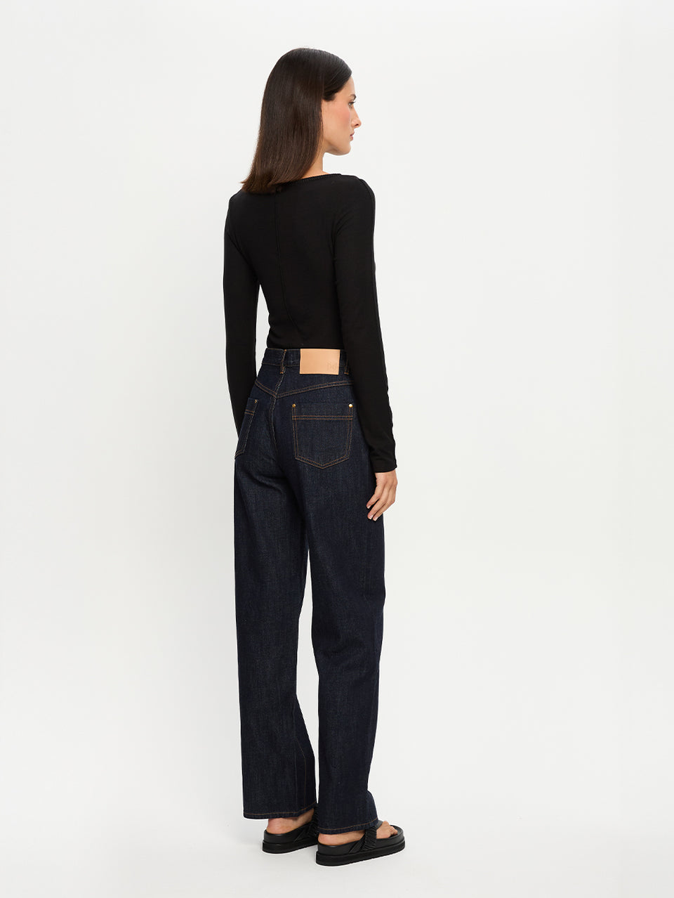 Quinn-Knit-Top-Black-03jpg