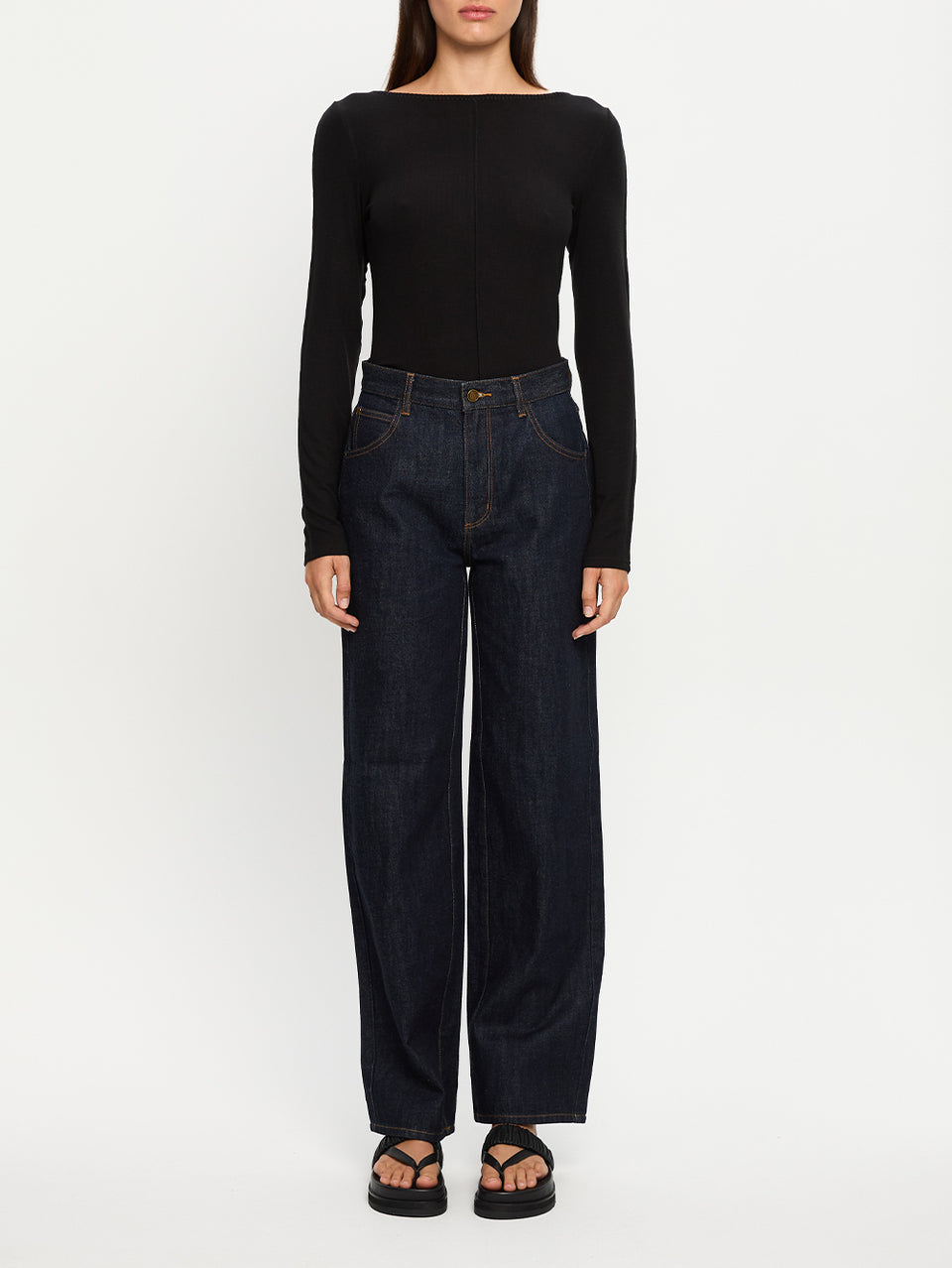 Quinn-Knit-Top-Black-05jpg