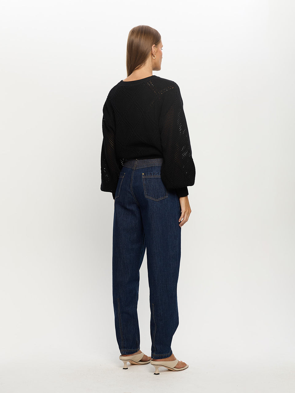 Samara Knit Top Black Back 03