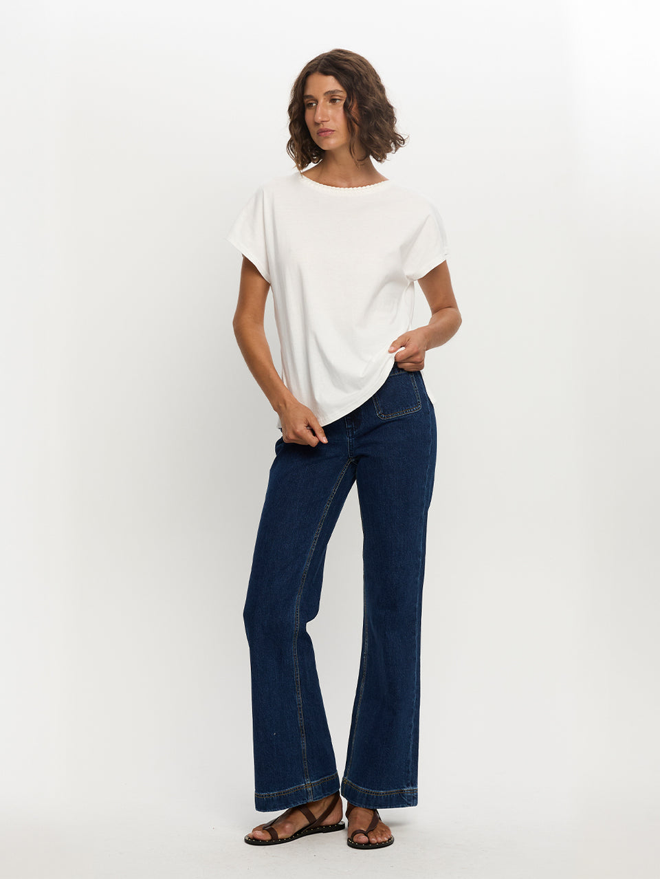 Thea Tee - White