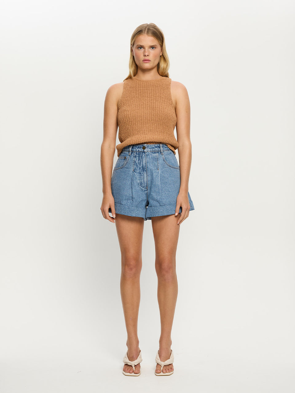 Avery-Denim-Short-StoneWash-01