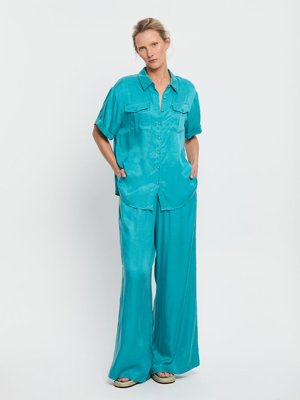 Bianca Shirt Teal KIVARI | Model wears teal shirt