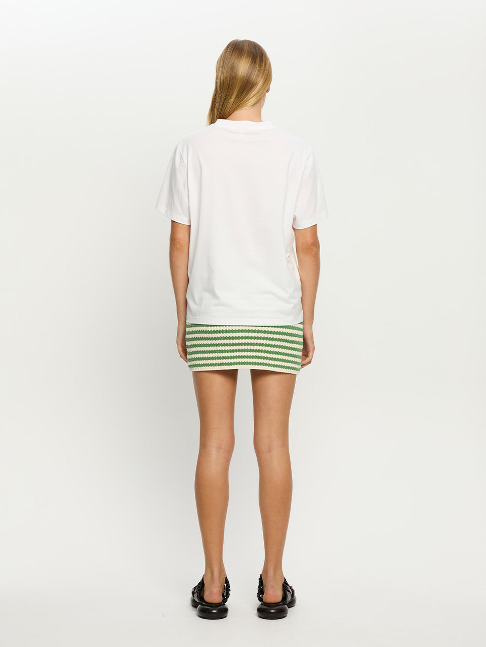 E55BYR-BYRON-BYRON-OVERSIZED-TEE-03