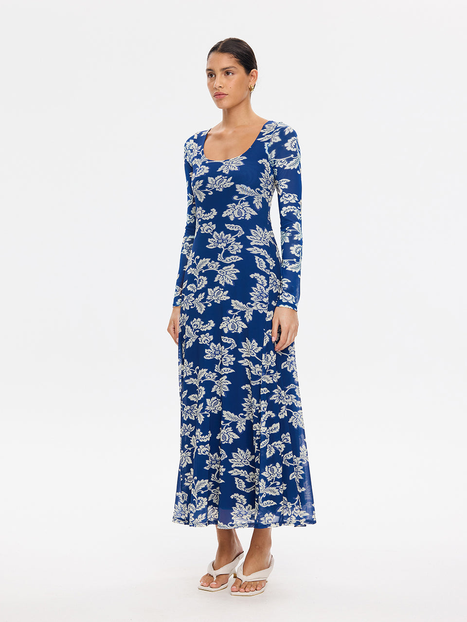EDIT-E94BLU-Linda-Mesh-Maxi-dress-blue-butter-02