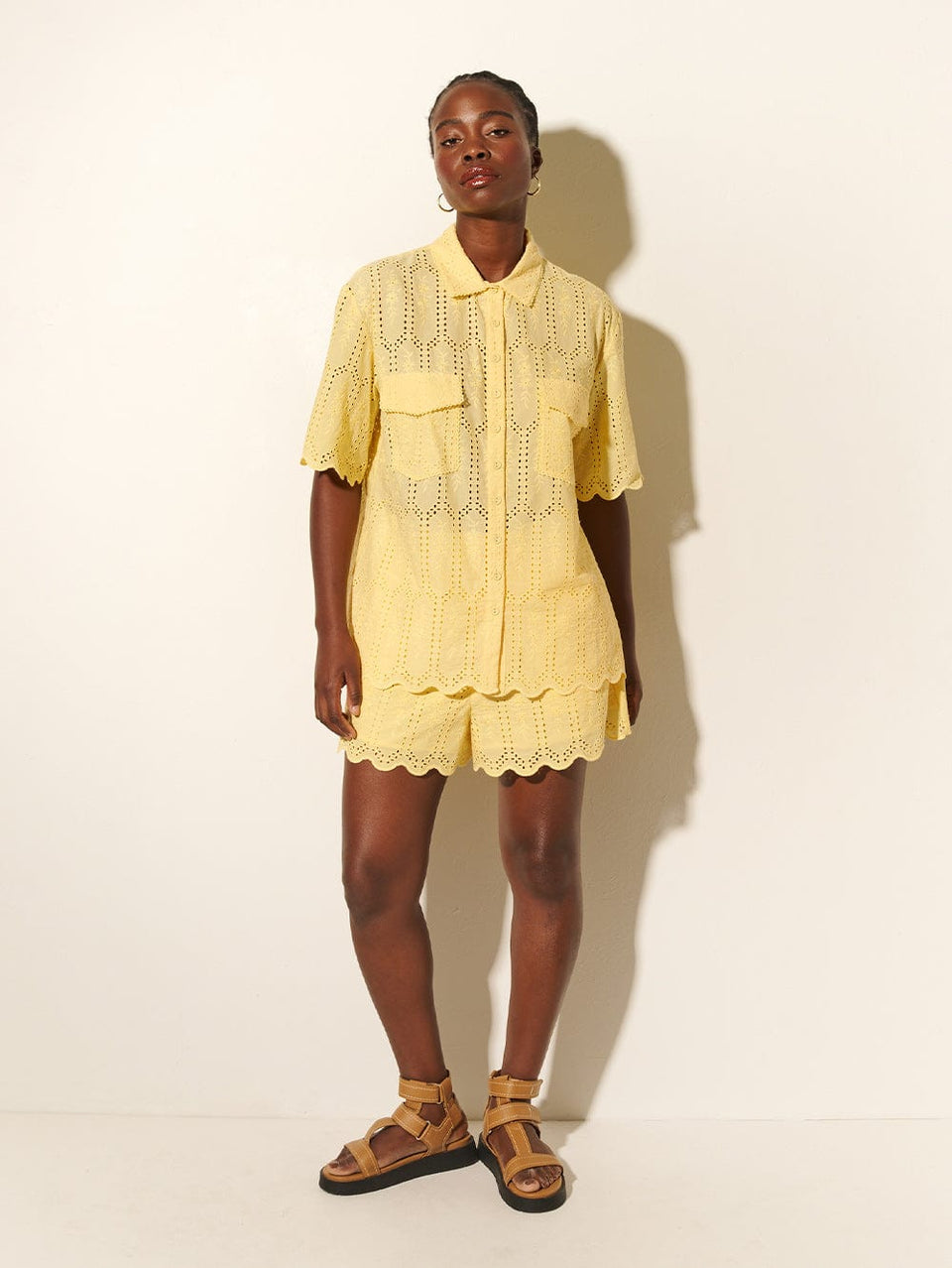 Estelle Shirt KIVARI | Model wears yellow shirt