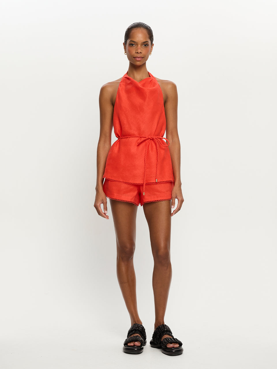 H37RED-RED-TARA-SHORT-01