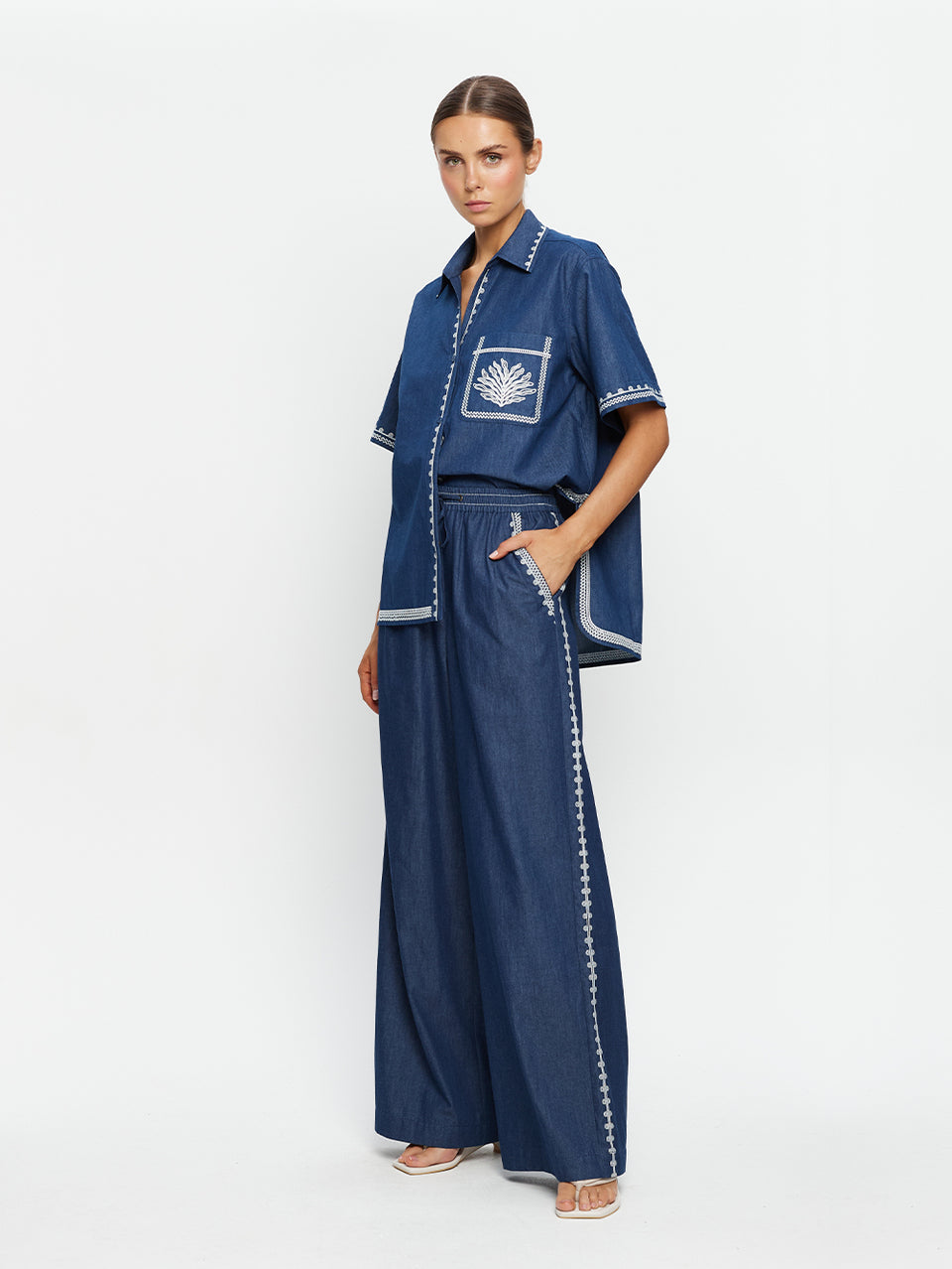 M198ATL-EMILE-CHAMBRAY-PANT-BLUE-06