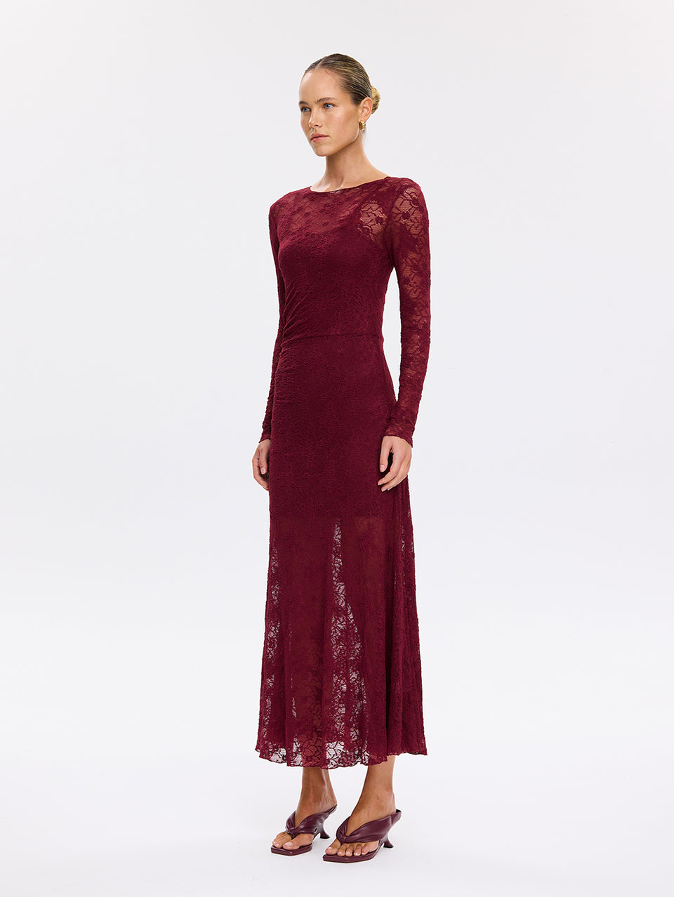 Marie-Lace-Maxi-Dress-02