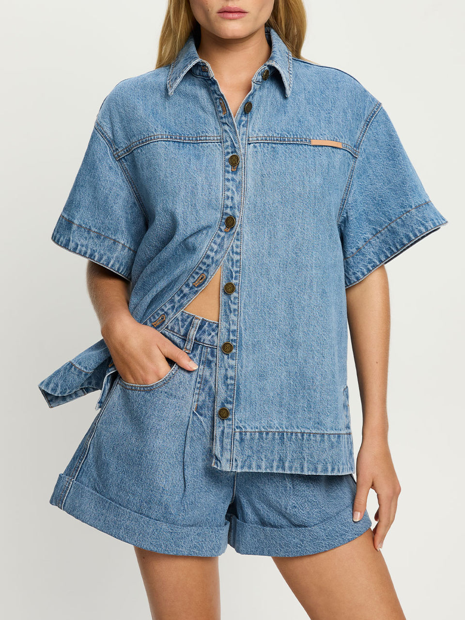Marla-Denim-Shirt-StoneWash-05