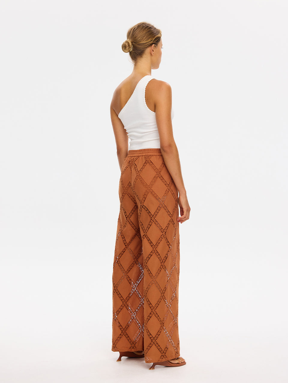 P25TAN-Izzy-Pant-Tan-03