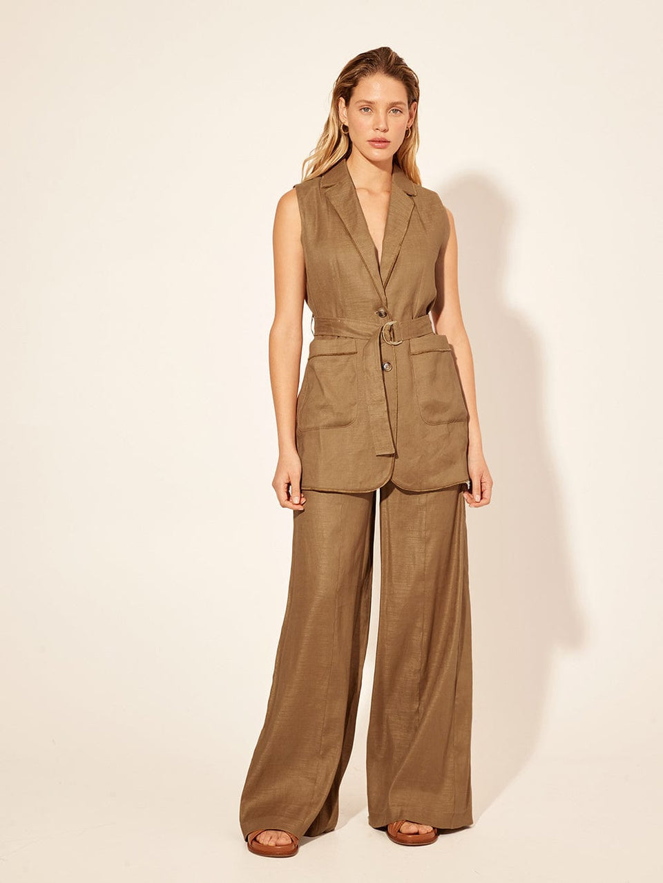 Penelope Vest KIVARI | Model wears brown tailored vest