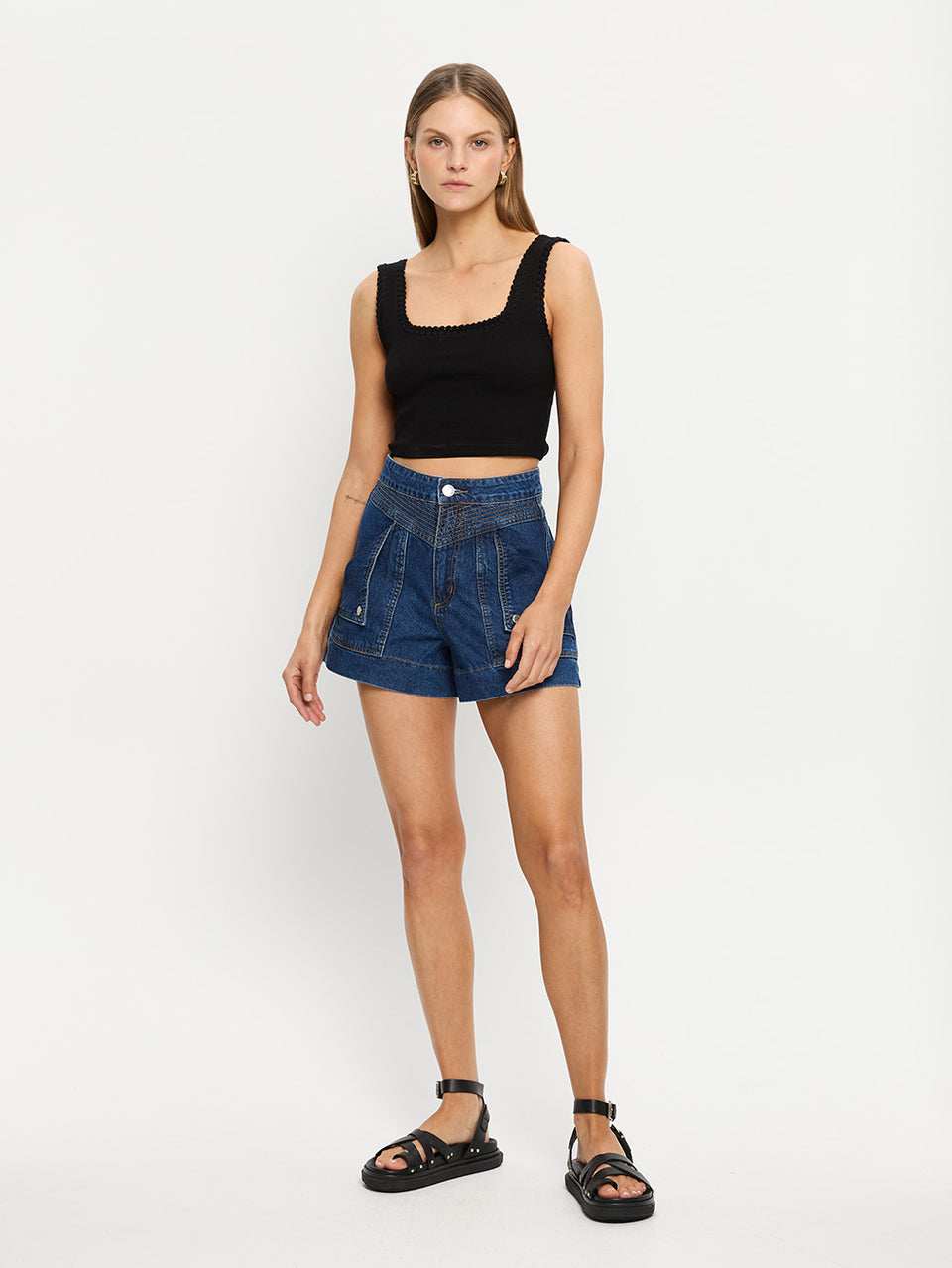 Tallulah Crop Tank Black KIVARI | Black crop tank top