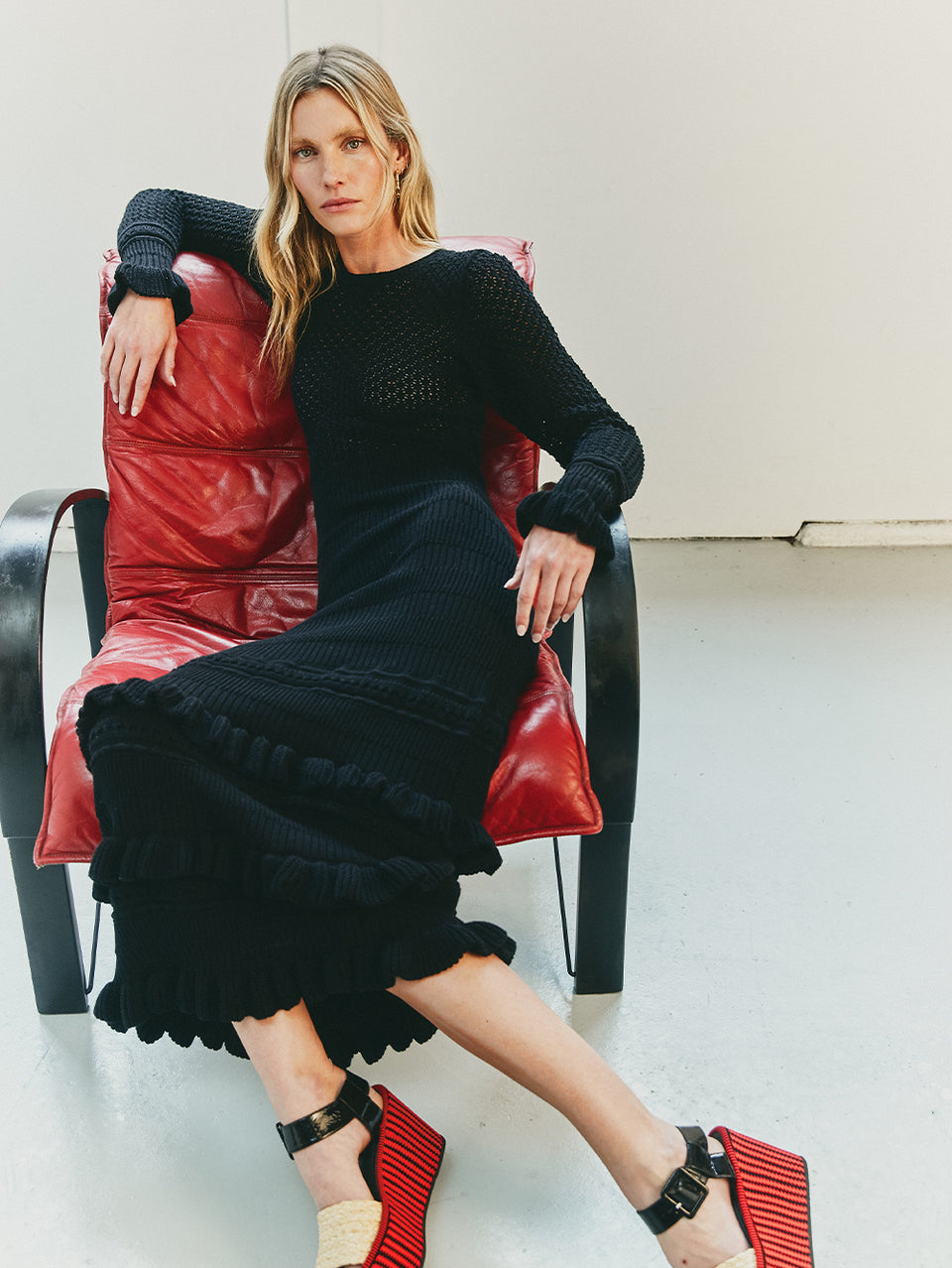 Rafaela Knit Maxi Dress KIVARI | Model wears black knit maxi dress campaign