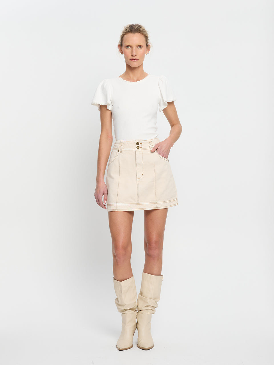 Rowyn Skirt Cream KIVARI | Model wears cream denim skirt