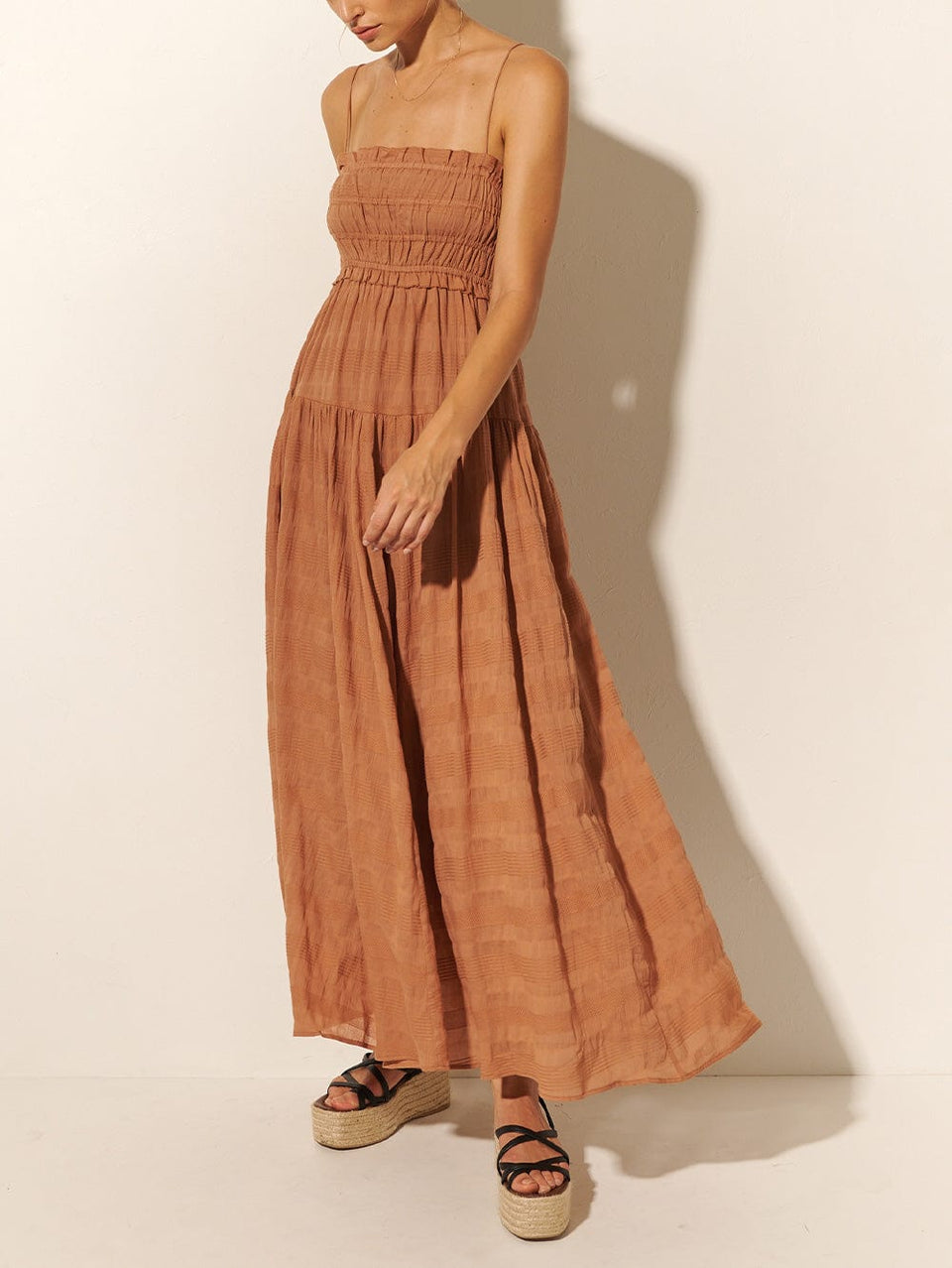 KIVARI Rylan Maxi Dress | Model wears Brown Maxi Dress
