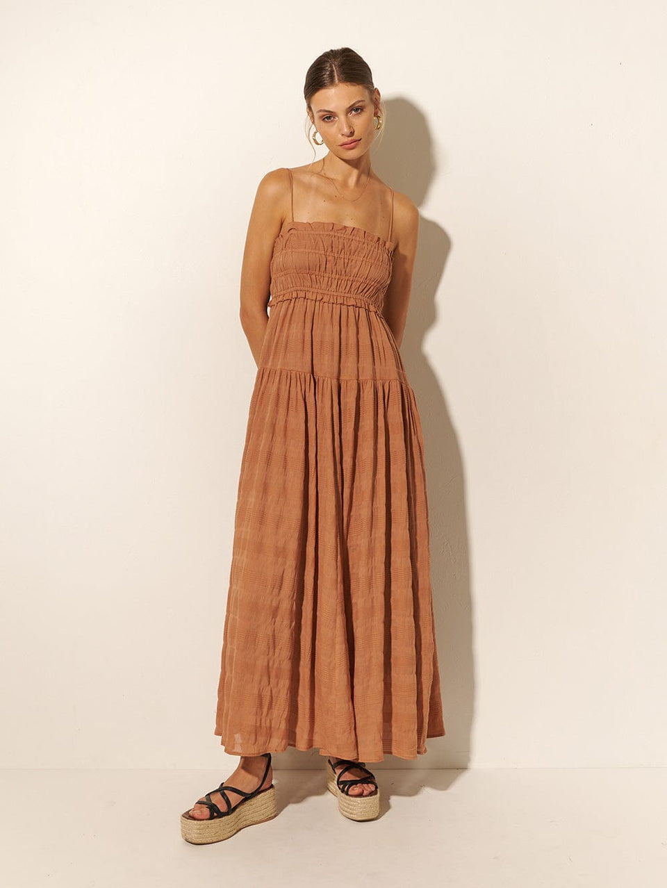KIVARI Rylan Maxi Dress | Model wears Brown Maxi Dress