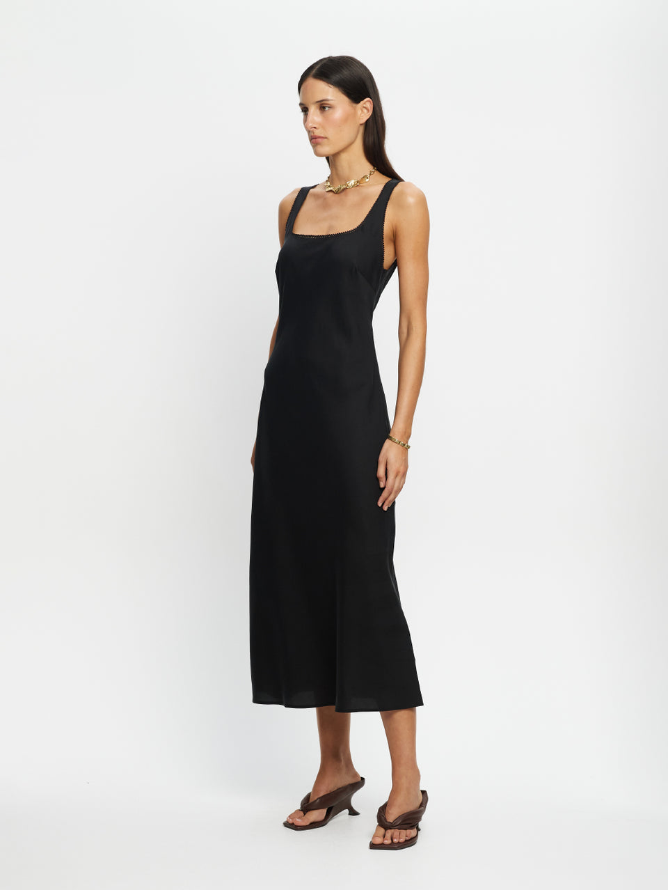 Valerie-Midi-Dress-02